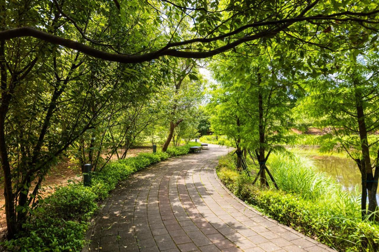 South Garden Hotels And Resorts Taoyuan Dış mekan fotoğraf