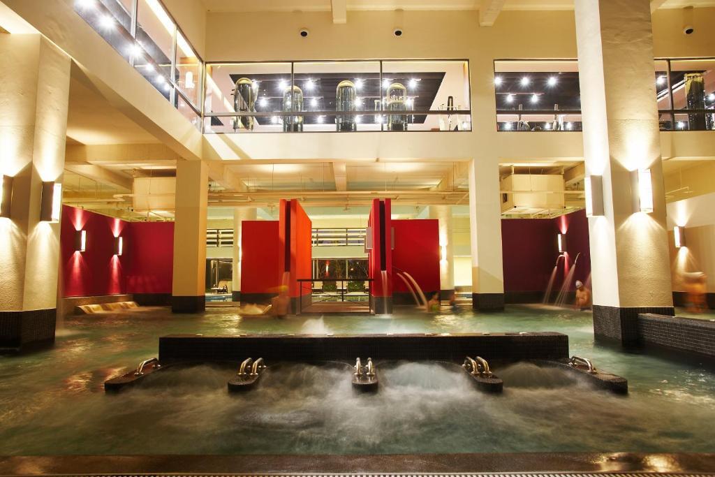 South Garden Hotels And Resorts Taoyuan Dış mekan fotoğraf