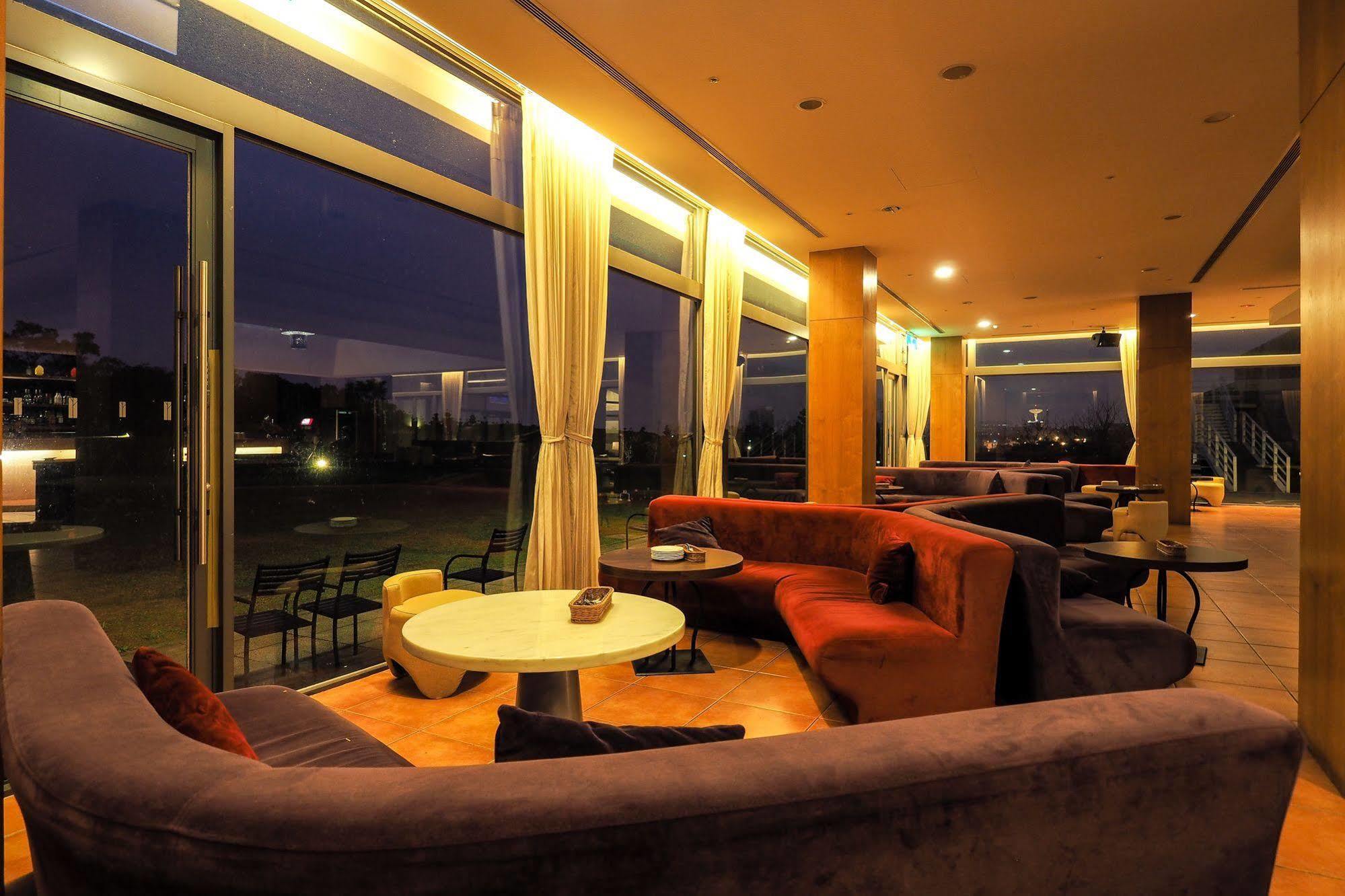 South Garden Hotels And Resorts Taoyuan Dış mekan fotoğraf